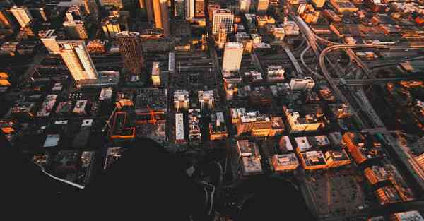 宣传片开头怎么吸引人_宣传片开头怎么吸引人观看