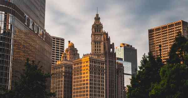 蜜雪冰城宣传海报设计_蜜雪冰城宣传海报